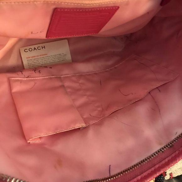 Coach - Picture 5 of 6